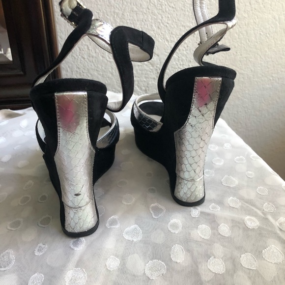 Terry de Havilland London size 38 - Picture 6 of 6